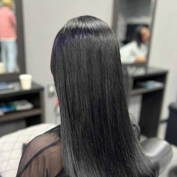 ☆極艶縮毛矯正×透け感ブラックアッシュカラー