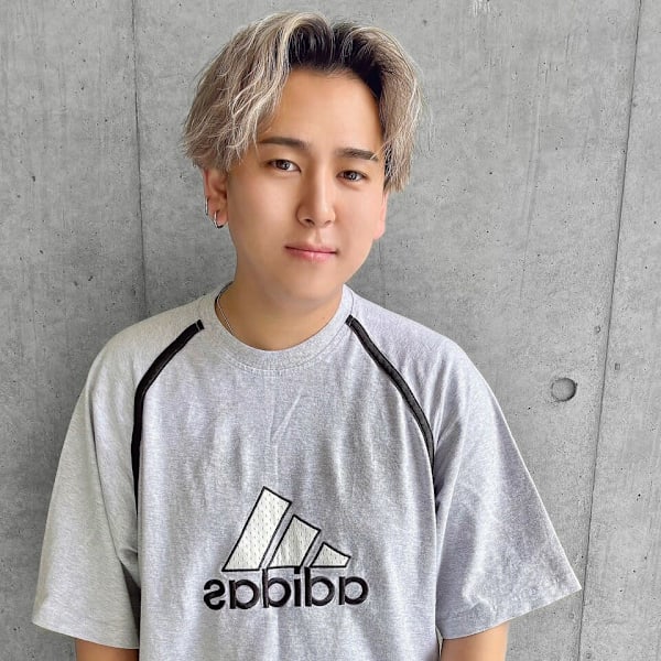 LOUWE HOMME/men's salon/メンズサロン/立川【ローウェ オム メンズサロン メンズサロン タチカワ】のスタッフ紹介。souta