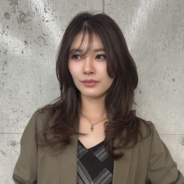 LOUWE HOMME/men's salon/メンズサロン/立川【ローウェ オム メンズサロン メンズサロン タチカワ】のスタッフ紹介。渡辺 萌