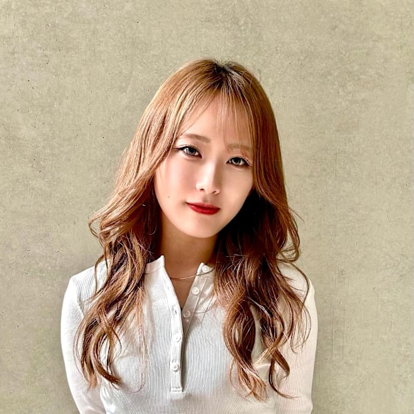 sweep 平尾【スウィープ　ヒラオ】のスタッフ紹介。瀧口　藍