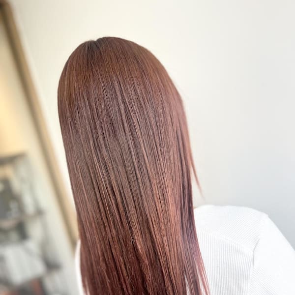 ピンクブラウン