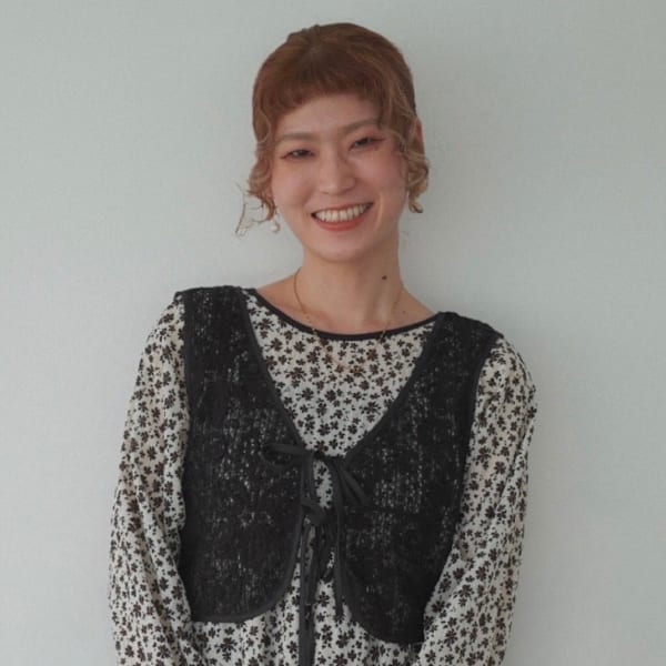 miu by KENJE【ミューバイケンジ】のスタッフ紹介。伊藤 夏海