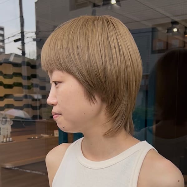 ブロンドマッシュウルフ