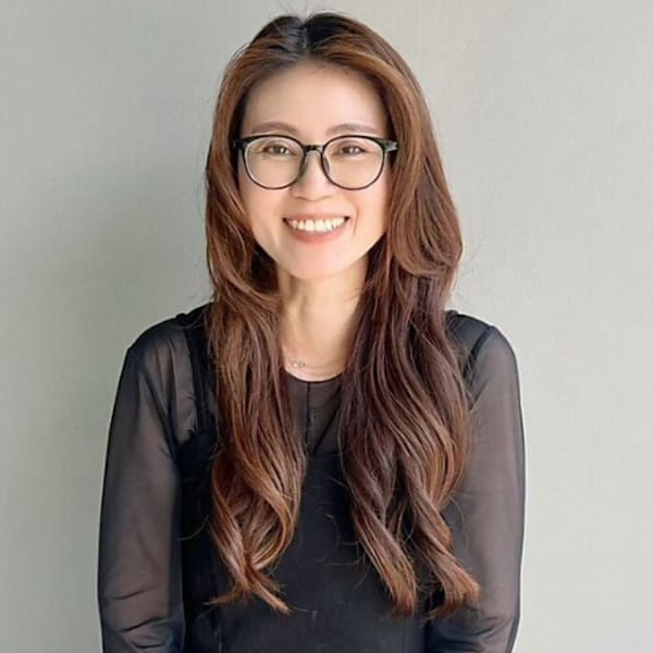 NAKAO COIFFURE【ナカオ コアフュール】のスタッフ紹介。平出 真耶