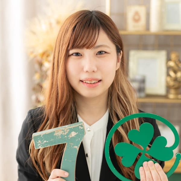 COVER HAIR bliss【カバーヘア ブリス】上尾/上尾西口店【カバーヘアブリス アゲオ アゲオニシグチテン】のスタッフ紹介。小玉 南々帆