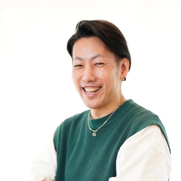 比嘉 康志|美容室　ヘアー・アーティス