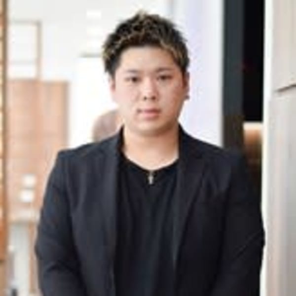 ヘアークリアー 草加【ヘアークリアー ソウカ】のスタッフ紹介。柴野 貴行