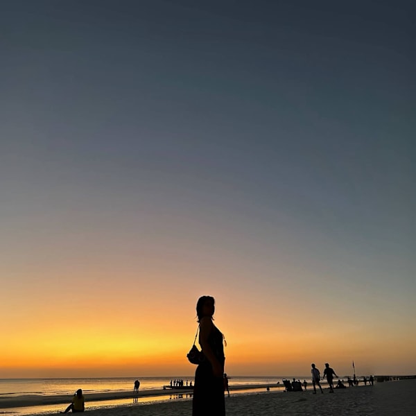 ふんわり眉毛とLEDマツエクの専門店 ぷりゅねる 心斎橋【まつげパーマ/パリジェンヌ】【フンワリマユゲ マツエク センモンテン プリュネル シンサイバシ マツゲパーマ パリジェンヌ】のスタッフ紹介。ユミ