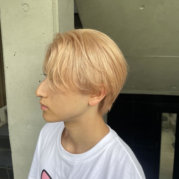 センターパート/ブロンド/ベージュ|ACT 表参道店