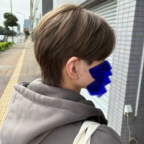 ミルクティーニュアンスセンターパートウルフ