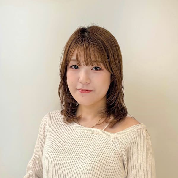 BONECCA鶴見/髪質改善/白髪ぼかし/ハイライト【ボネッカ】のスタッフ紹介。栁澤　優名