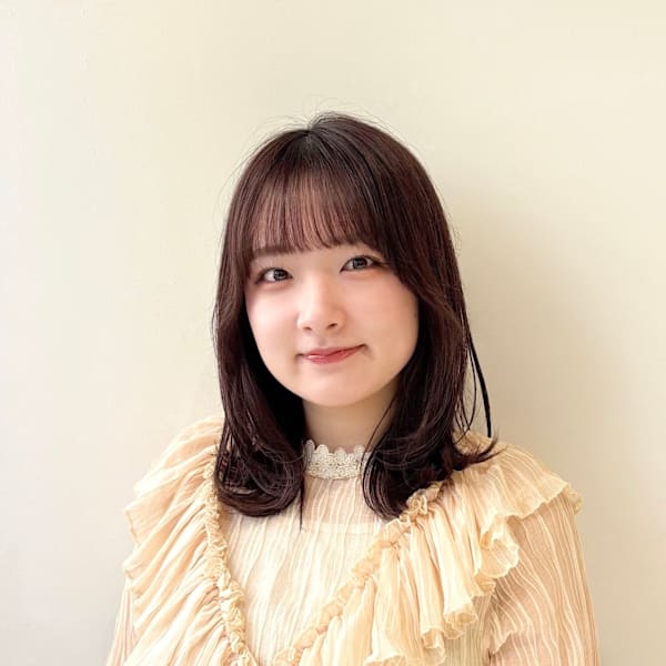 BONECCA鶴見/髪質改善/白髪ぼかし/ハイライト【ボネッカ】のスタッフ紹介。成田　悠里