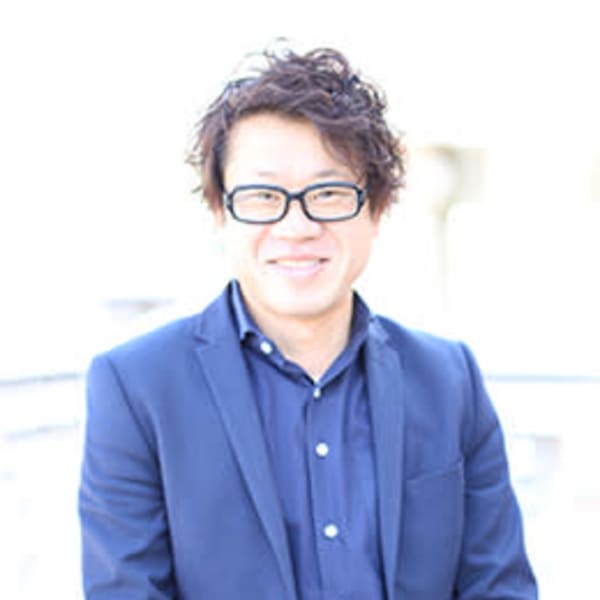 VOGUE Hair Make【ヴォーグ】のスタッフ紹介。三澤 省二