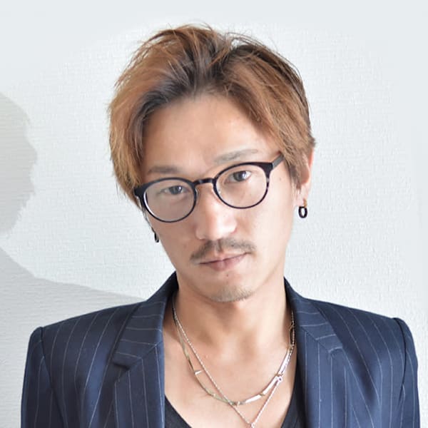 VOGUE Hair Make【ヴォーグ】のスタッフ紹介。真樹