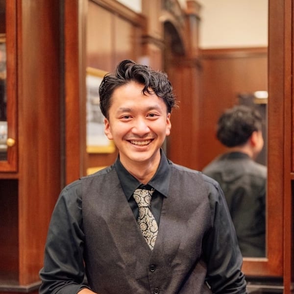 ヒロ銀座barbershop 福岡本店【ヒロギンザバーバーショップフクオカホンテン】のスタッフ紹介。山田　稜智