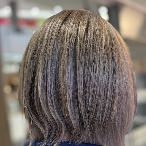 ミルクティーベージュ