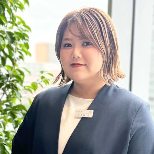 グランドソシエ 新横浜店【グランドソシエ】のスタッフ紹介。大久保 菫