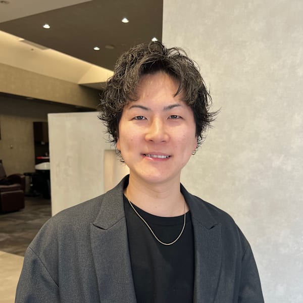 VISAGE a.c.t【ヴィサージュ アクト】【ヴィサージュ アクト】のスタッフ紹介。Matsumaru ・本八幡駅