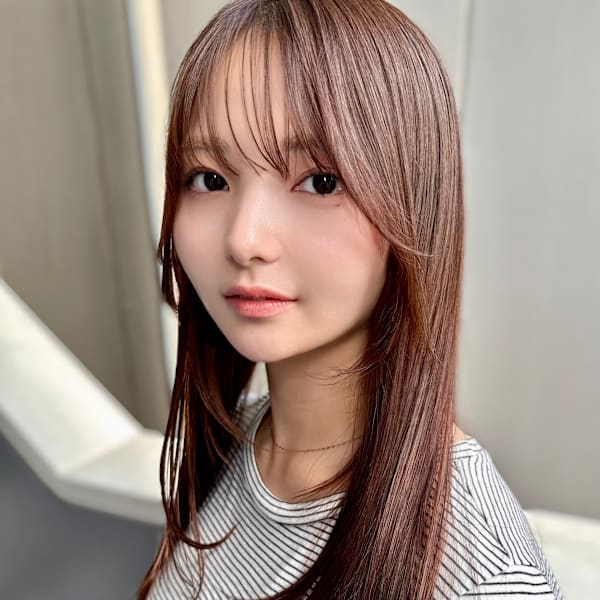 綺麗な艶髪スタイル 美髪ロングレイヤー 縮毛矯正