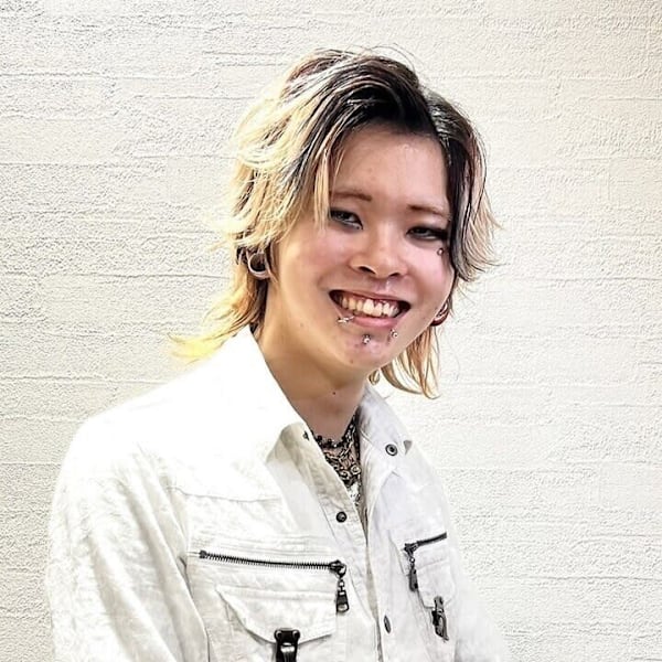 美容室 STROKE宇都宮平松本町店【ストローク】【ビヨウシツ ストロークウツノミヤヒラマツホンチョウテン】のスタッフ紹介。伊藤 祥暉