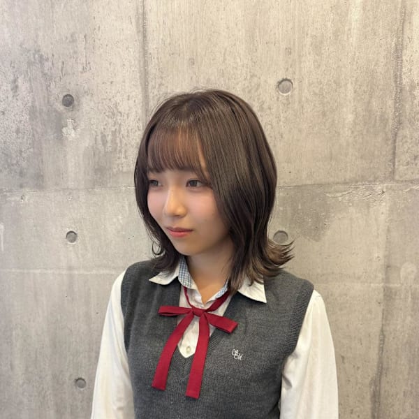 トーンダウン グレージュ