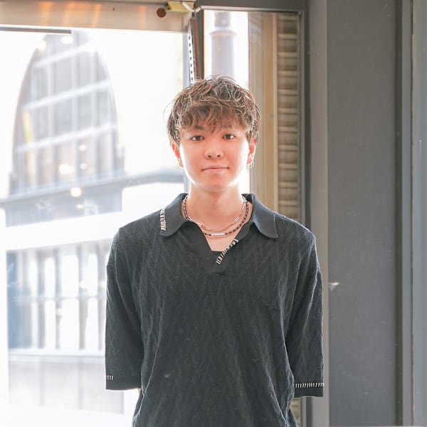 N° jillva 立川【ナンバー ジルバ タチカワ】のスタッフ紹介。山城 範周