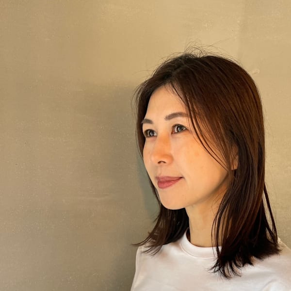 スタッフ IKUKO|アイブロウ＆まつげパーマ専門店【LUVT 北浜】マツエク/LED/眉毛