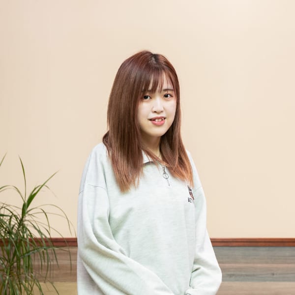 hair canvas【ヘア キャンバス】のスタッフ紹介。紅川 美沙希