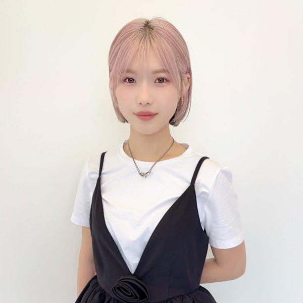 RU10C【ルージュシー】のスタッフ紹介。Rie