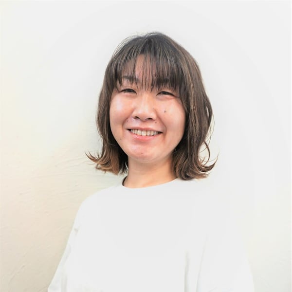 美容室 clover 新小岩店【クローバー】【ビヨウシツクローバー シンコイワテン】のスタッフ紹介。アダチ adachi