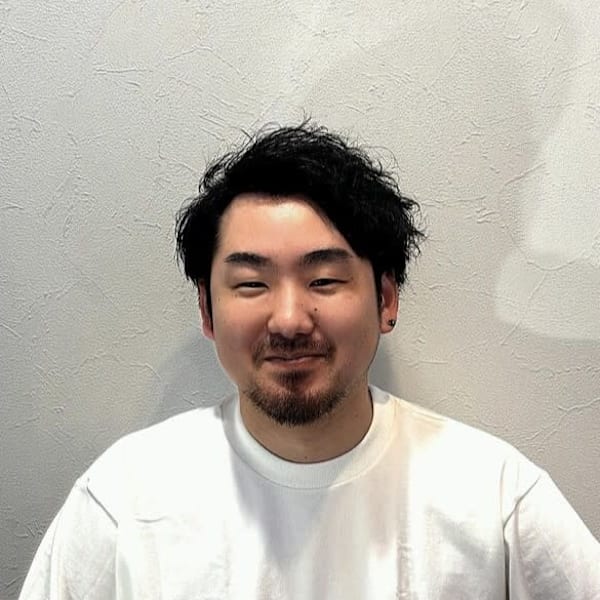 美容室 aile 上大岡店【エイル】【ビヨウシツ エイル カミオオオカテン】のスタッフ紹介。osako [上大岡]