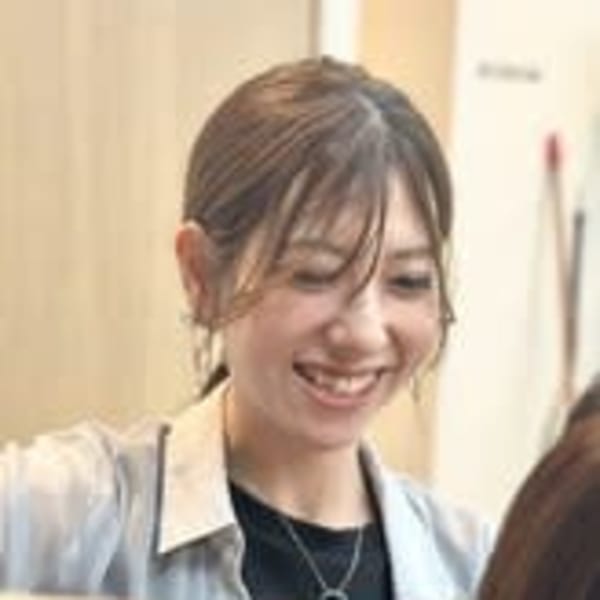 LOGOS 湖北本店【ロゴス コホクホンテン】のスタッフ紹介。石戸 梨紗