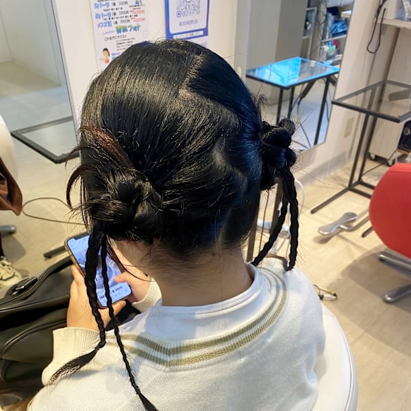 お団子ツイン/三つ編みアレンジ/アイドル風アレンジ
