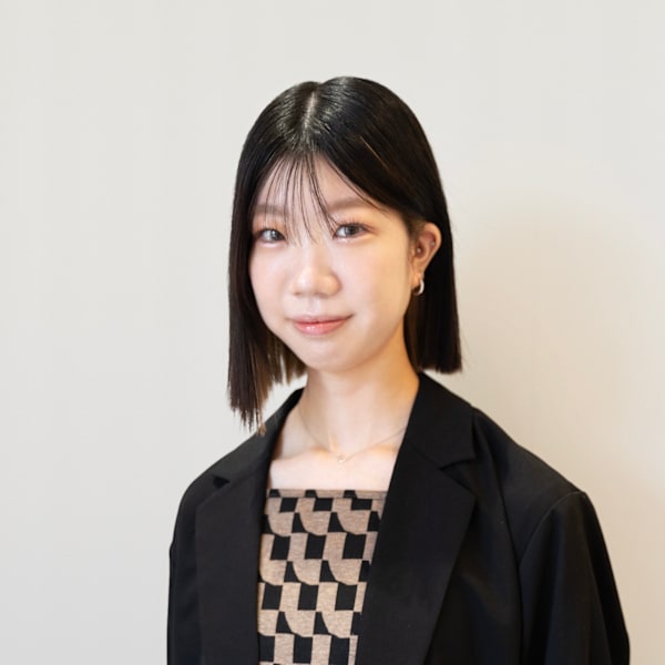 VISAGE thyme【ヴィサージュタイム】【ヴィサージュ タイム】のスタッフ紹介。Minami