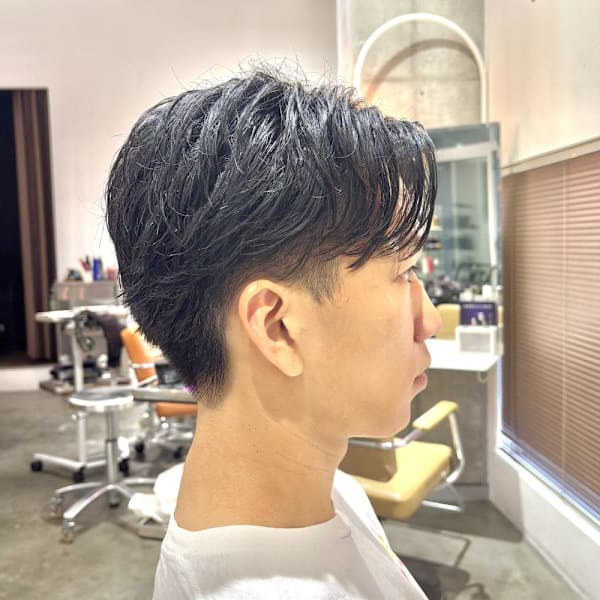 刈り上げセンターパート