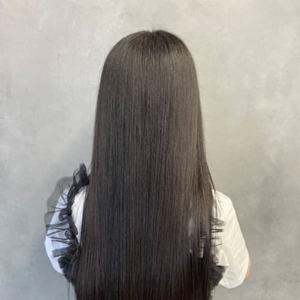 髪質改善ストレート 透明感カラー 艶髪