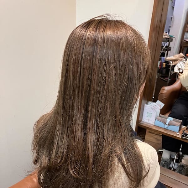 オリーブグレージュ|Camino Hair Design