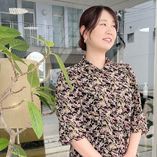 SUI 髪質改善/縮毛矯正/ストレート/トリートメント/おもろまち【スイ カミシツカイゼン シュクモウキョウセイ ストレート トリートメント オモロマチ】のスタッフ紹介。AKAMINE 髪質改善