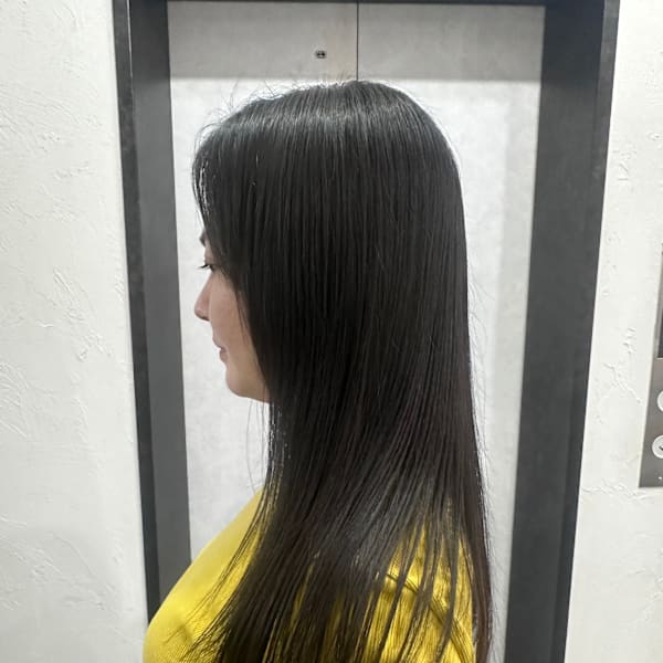 【広島市中区】オレンジ味を抑えた自然なツヤ髪へ
