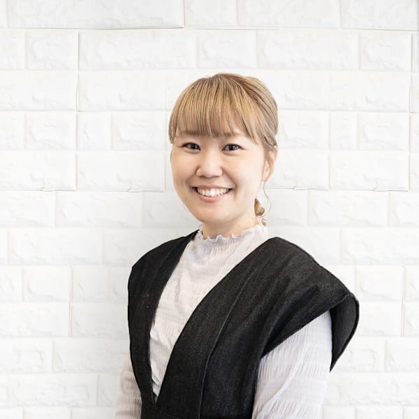 VISAGE e-del【ヴィサージュ エーデル】【ヴィサージュ エーデル】のスタッフ紹介。萩原実樹子 【松戸駅】