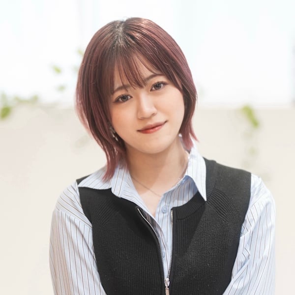 Clanc横浜(クラン)【クランヨコハマ】のスタッフ紹介。RENA