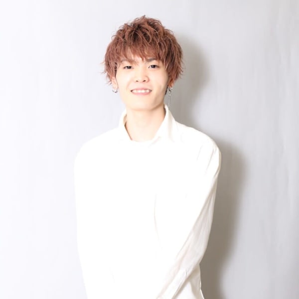 QUARTER 春日・後楽園【クオーター カスガ コウラクエン】のスタッフ紹介。出戸　雄大