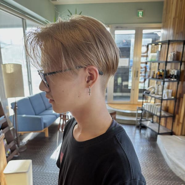 ワンブリーチで作るホワイトベージュ