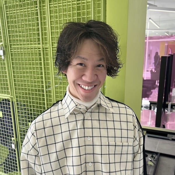 HAIR & MAKE EARTH 本庄早稲田店【ヘアメイクアースホンジョウワセダテン】のスタッフ紹介。江連　将