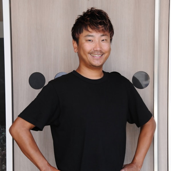 ehl:fa 長吉店【イルファ】のスタッフ紹介。岩田　啓佑