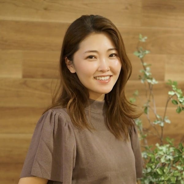 ネイルサロンRUXE【リュクス】【ネイルサロンリュクス】のスタッフ紹介。ヤマナカ アヤコ