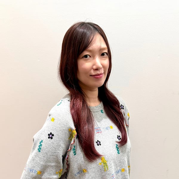 半個室型美容室 Sourire 小倉店【ハンコシツガタビヨウシツ スーリール コクラテン】のスタッフ紹介。中嶋 ひかる