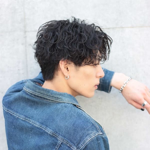 ニュアンスフェザー渋谷駅/学割U24/メンズサロン/フェザー|BLUCK Men's hair 渋谷【ブラック メンズヘア シブヤ】