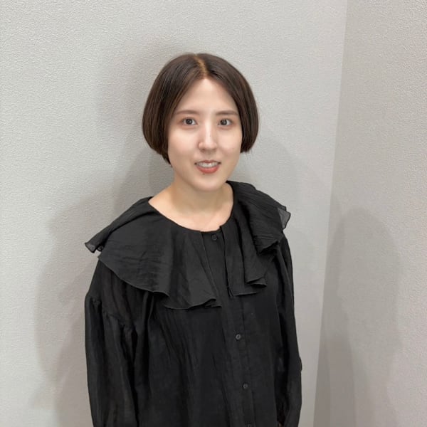 sole【ソール】のスタッフ紹介。米田 真菜