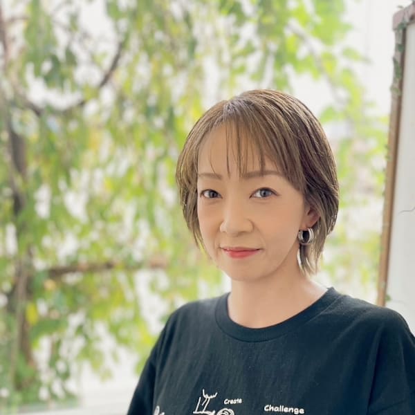 Hair Relaxation anvi【ヘアーリラクゼーションアンヴィ】のスタッフ紹介。鈴木 裕美